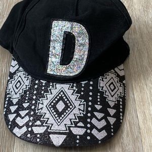 Girls justice D hat